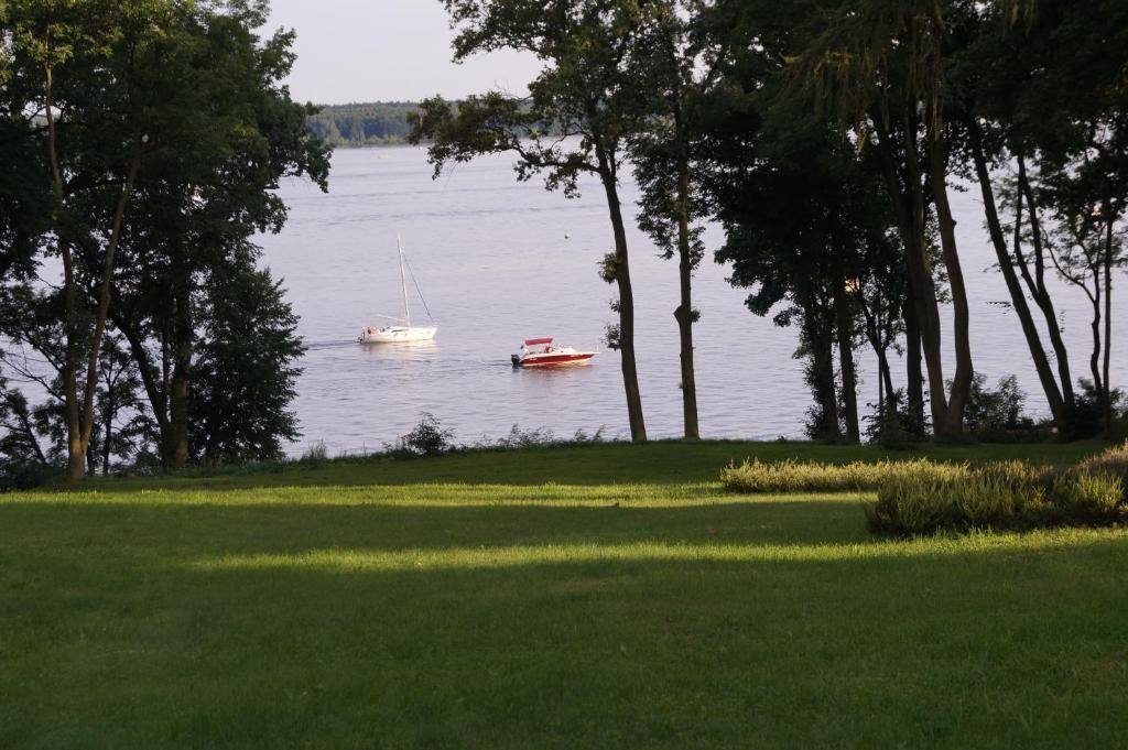 Palac Zegrzynski Zegrze Bagian luar foto